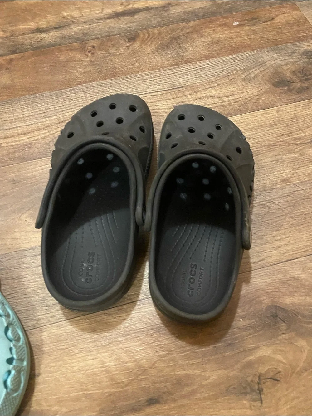 CROCS size j1